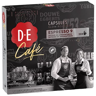 Verpakking van het Douwe Egberts Café espresso capsules.